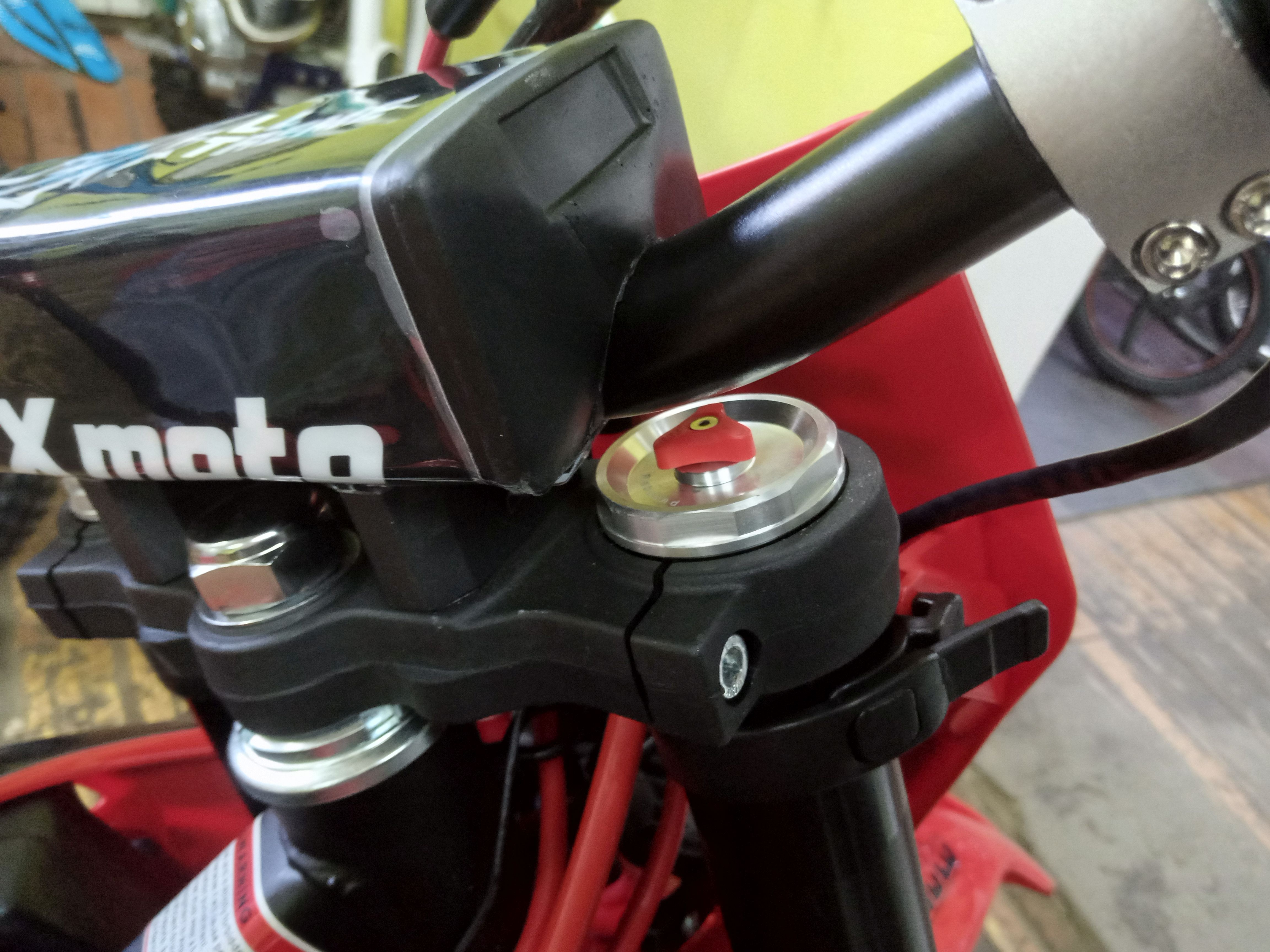 Мотоцикл кроссовый  FX MOTO YX300 (красный)