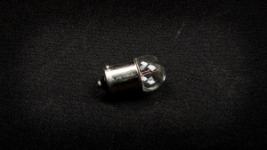 Лампа 12V10W G18/BA15S (в указатели поворотов белые)